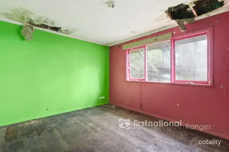 Property photo of 10 Titania Crescent Tremont VIC 3785