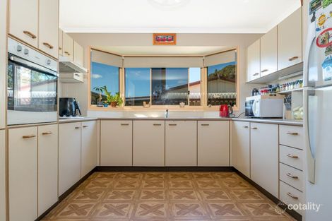 Property photo of 24 Willow Tree Avenue Kanahooka NSW 2530