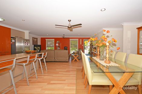 Property photo of 20 Tristania Crescent Urangan QLD 4655