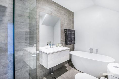 Property photo of 9 Second Avenue Gymea Bay NSW 2227