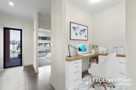 Property photo of 18 Maryvale Circuit Beaconsfield QLD 4740