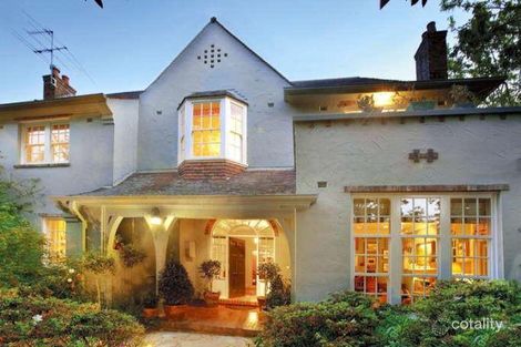 Property photo of 4 Hamilton Road Malvern VIC 3144