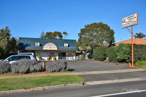 220 Taylor St, Newtown, QLD 4350