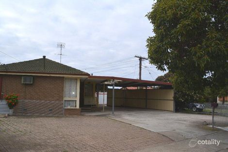 38 MAPLEWOOD RD, KINGS PARK, VIC 3021