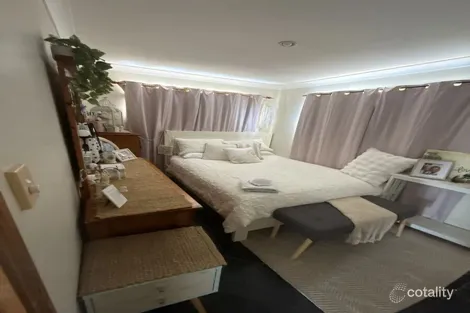 Property photo of 85 Barolin Esplanade Coral Cove QLD 4670