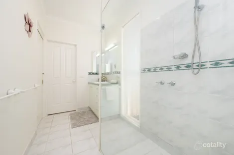 Property photo of 4 Tyrrel Court Kialla VIC 3631