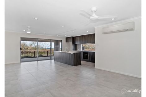 Property photo of 52 Seashore Crescent Mackay Harbour QLD 4740