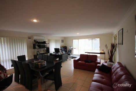 Property photo of 3 Daylilly Place Springfield Lakes QLD 4300