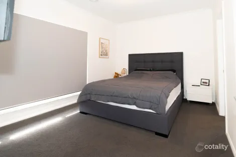 Property photo of 4 Jade Place Estella NSW 2650