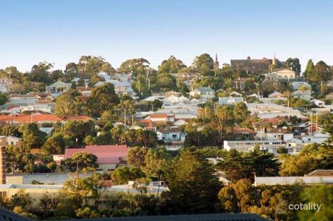 Property photo of 10 Exeter Grove Belmont VIC 3216