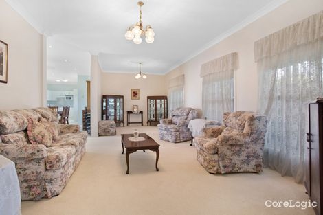 Property photo of 33 Highland Way Bolwarra Heights NSW 2320