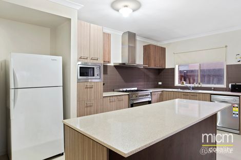 Property photo of 17 Mallee Street Point Cook VIC 3030