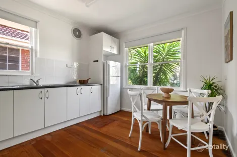 Property photo of 60 Winter Crescent Reservoir VIC 3073