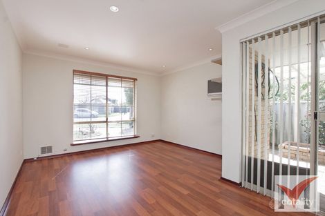 Property photo of 4 Rivermoor Loop Riverton WA 6148