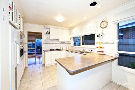 Property photo of 8 Flinders Court Bundoora VIC 3083