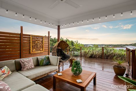 Property photo of 5 Parame Court Nikenbah QLD 4655