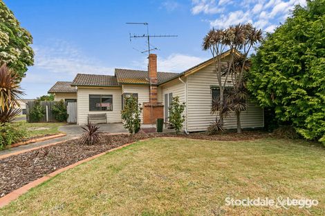33 Avondale Rd, Morwell, VIC 3840