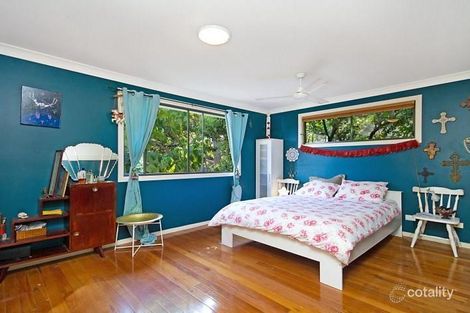 Property photo of 28 Alpha Avenue Currumbin QLD 4223