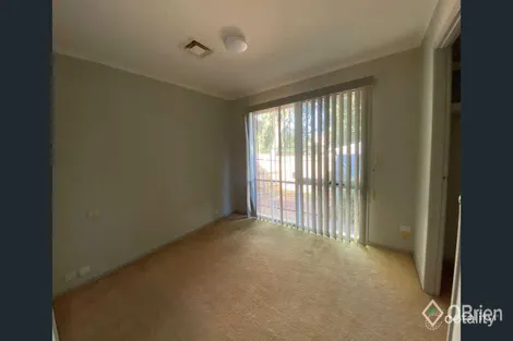 Property photo of 14 Bokissa Drive Frankston VIC 3199