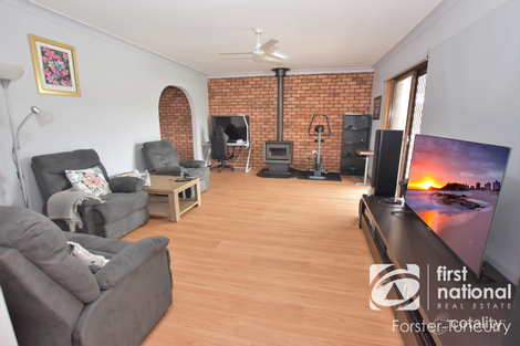 Property photo of 7 Capri Avenue Forster NSW 2428