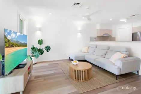 Property photo of 14 Highcroft Boulevard Horsley NSW 2530