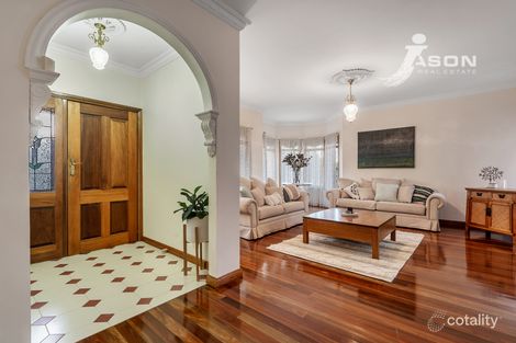 Property photo of 2 Cannes Court Greenvale VIC 3059