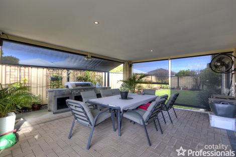 Property photo of 22 Phar Lap Road Wattle Grove WA 6107