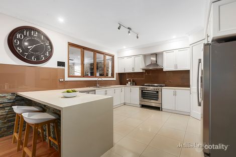 Property photo of 4 Gleneagle Way Eltham VIC 3095