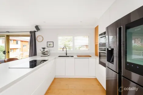 Property photo of 3/1 Holborn Avenue Dee Why NSW 2099