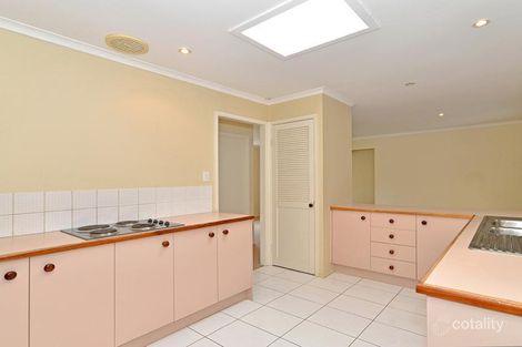 Property photo of 8 Lyndall Close Kincumber NSW 2251