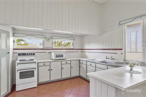 Property photo of 128 Cypress Street Urangan QLD 4655