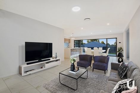 Property photo of 46 Coronato Parade Colebee NSW 2761