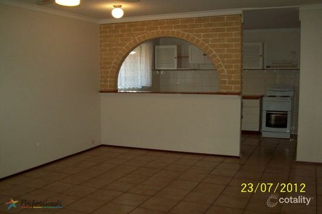 Property photo of 14 Eclipse Way Beckenham WA 6107