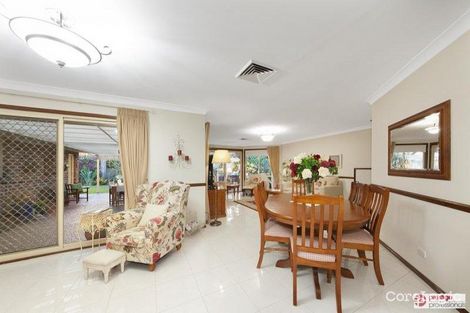 Property photo of 14 Oatlands Court Wattle Grove NSW 2173