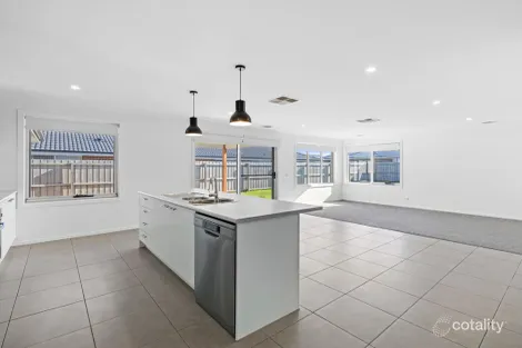 Property photo of 11 Cavil Drive North Wonthaggi VIC 3995