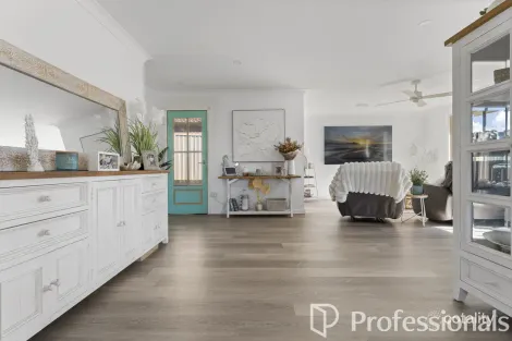 Property photo of 20A Cooper Crescent Gormans Hill NSW 2795