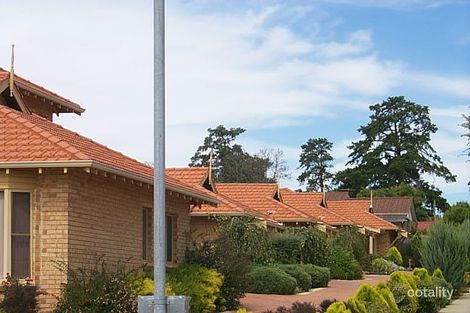 Property photo of 5/9 Brooks Street Kalamunda WA 6076