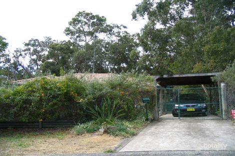 Property photo of 11 Somers Close Tingira Heights NSW 2290
