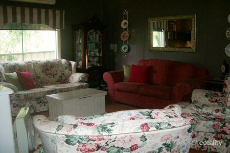 Property photo of 60 Vulture Street Ellalong NSW 2325