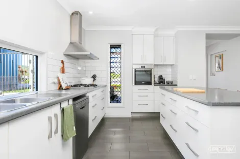 Property photo of 28 Explorer Drive Yeppoon QLD 4703