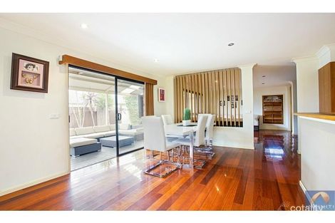 Property photo of 15 Domenico Close West Hoxton NSW 2171
