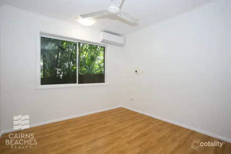 Property photo of 151 Arlington Esplanade Clifton Beach QLD 4879