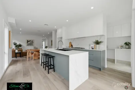 20b Breda St, Fairy Meadow, NSW 2519