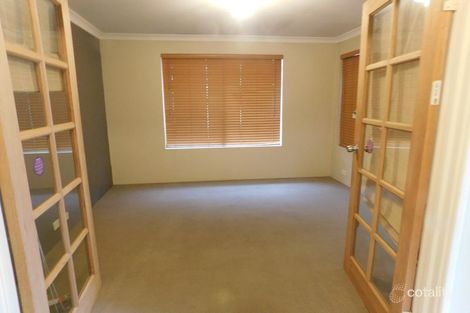 Property photo of 2 Goa Vista Bennett Springs WA 6063