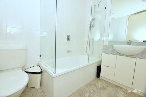 Property photo of 207/100 Kavanagh Street Southbank VIC 3006