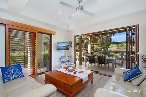 Property photo of 13 Pine Valley Drive Robina QLD 4226