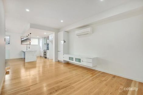 Property photo of 2/182 Pascoe Vale Road Moonee Ponds VIC 3039