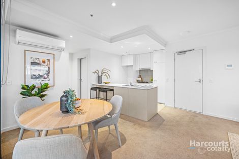 Property photo of 15/76 The Esplanade Caroline Springs VIC 3023
