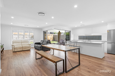 Property photo of 6 Isabella Close Narara NSW 2250