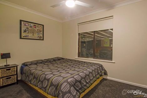 Property photo of 5 Travers Drive Australind WA 6233